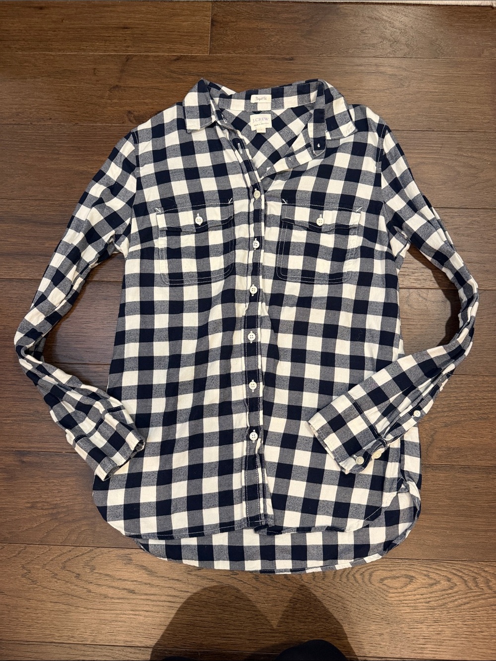 J. Crew Perfect Fit Navy and White Check Button-Down Shirt Size Small - C12-073